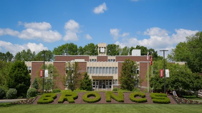 052721 Campus 03 (1)