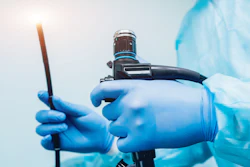 Researchers conducted a prospective cohort study of 419 adult outpatients.