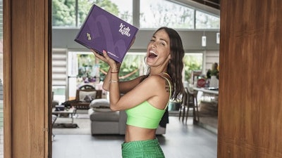 Nikki W Box