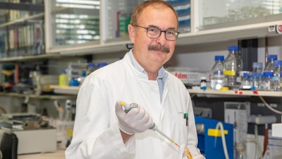 Dr. Andras Bilkei-Gorzo clarifies the influence of treatment with tetrahydrocannabinol on the metabolic switch mTOR.
