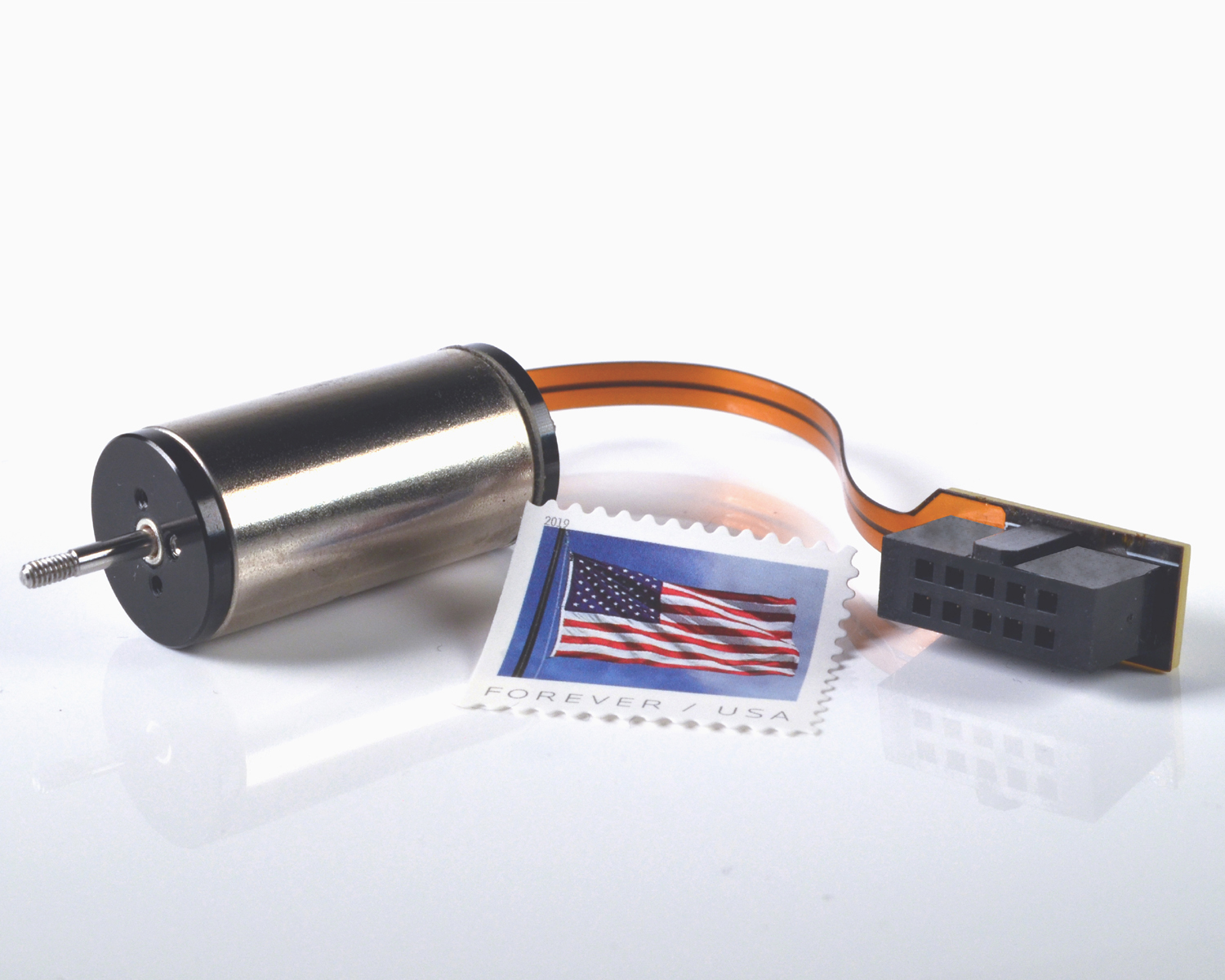 Moticont's new high resolution miniature linear servo motor.