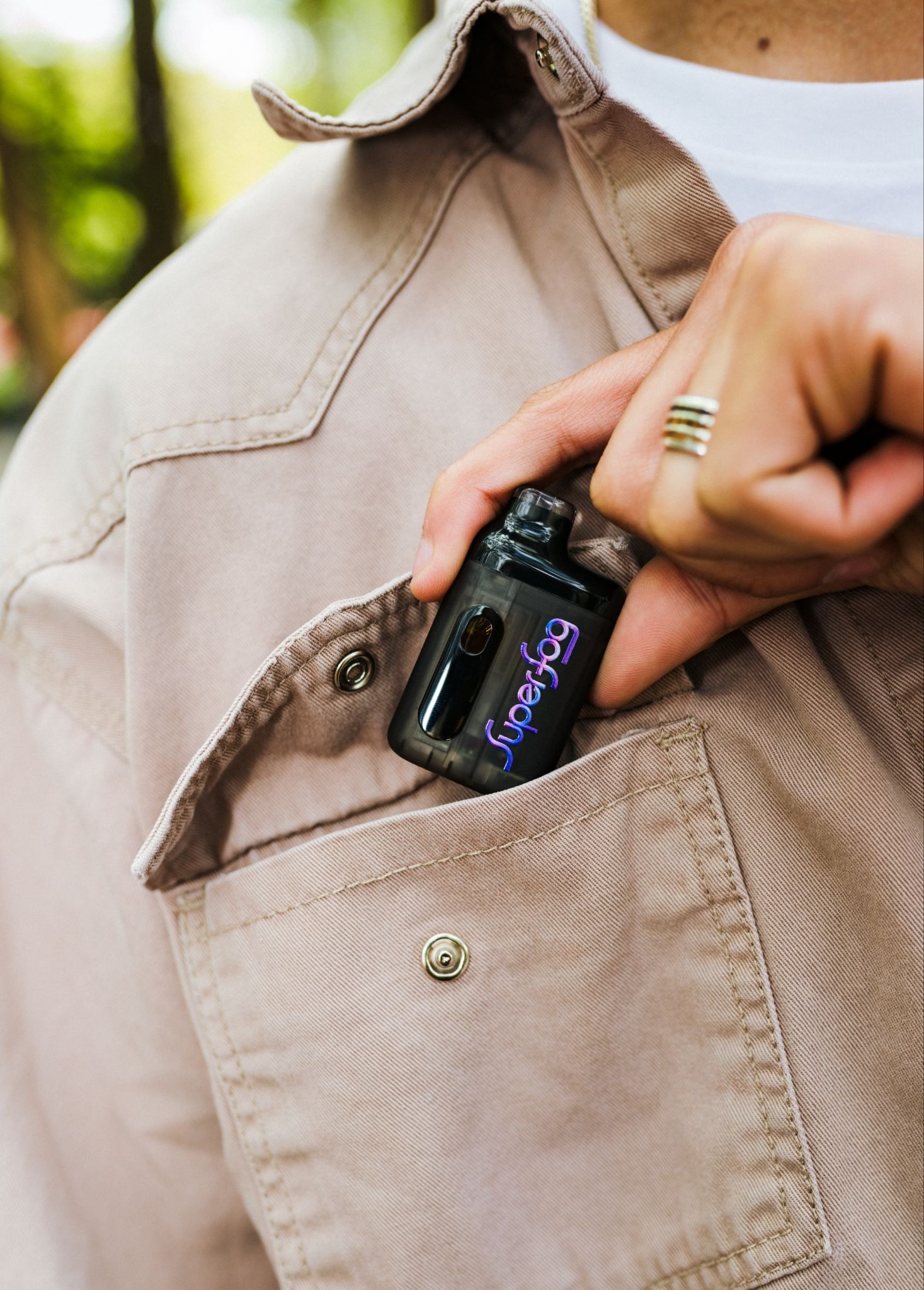 LIVE is a new collection of limited-release, specially tuned cannabis vapes from Mfused.